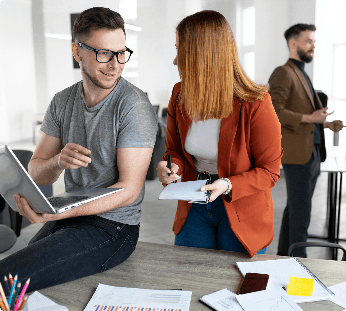 Customer-facing assistant conversation