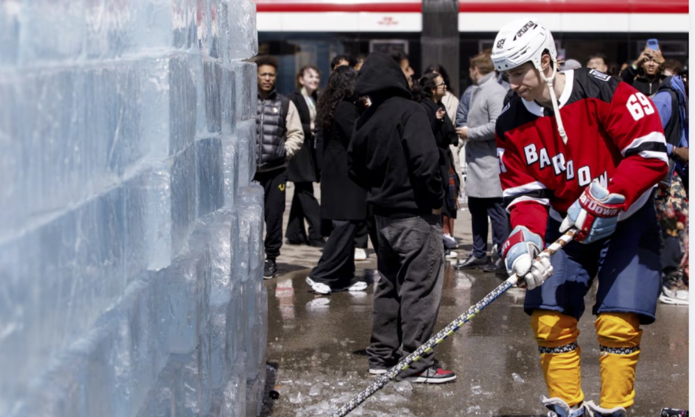 Hockey player near the ice.