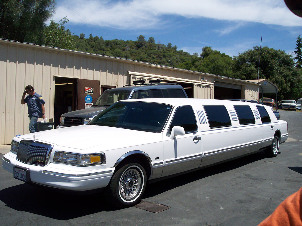 http://www.mediashower.com/img//limo.jpg