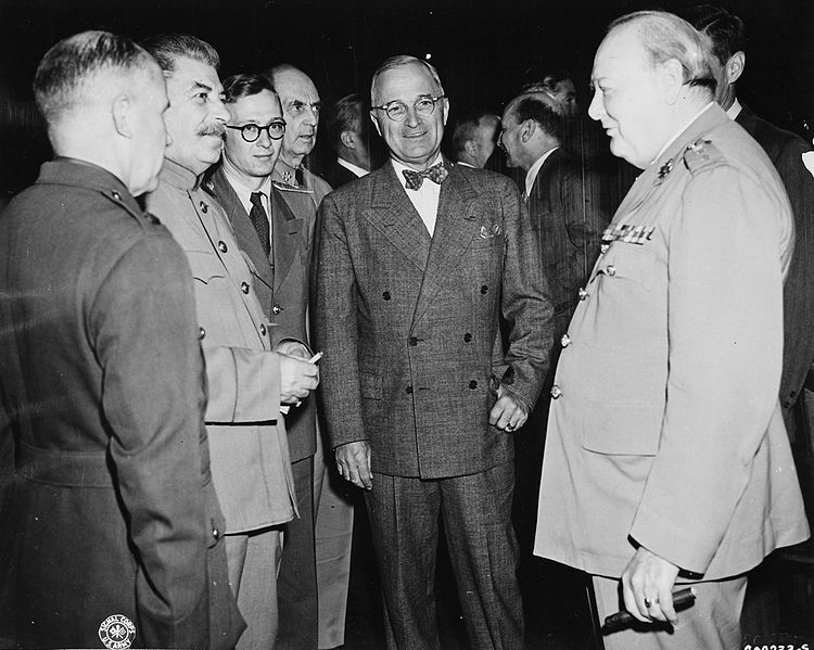 Why did gerald ford appear to be a caretaker president #10