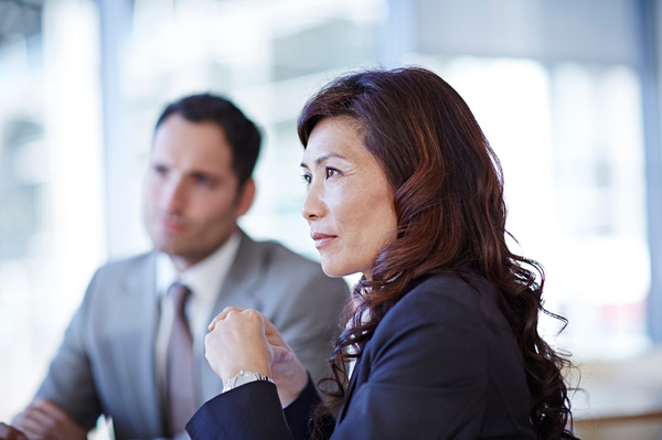 Women listening intently - enterprise data strategy