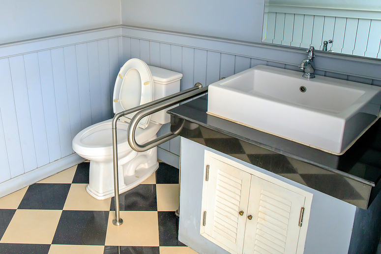Real estate training for servicing clients with disabilities