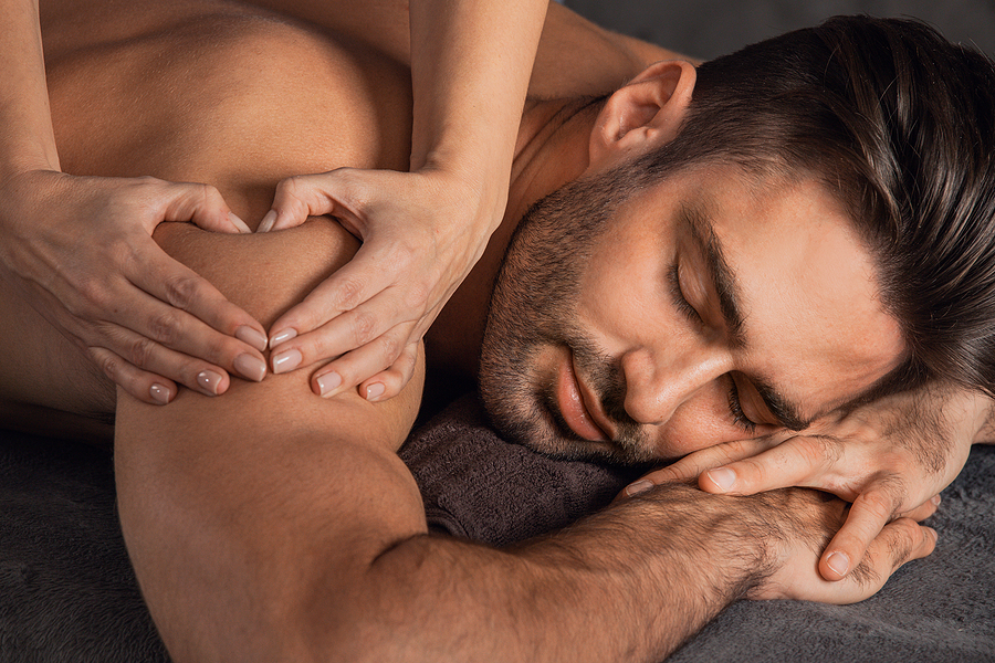 Your partner should warm up the whole body first
