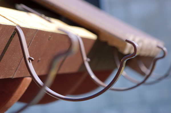 Seamless gutters